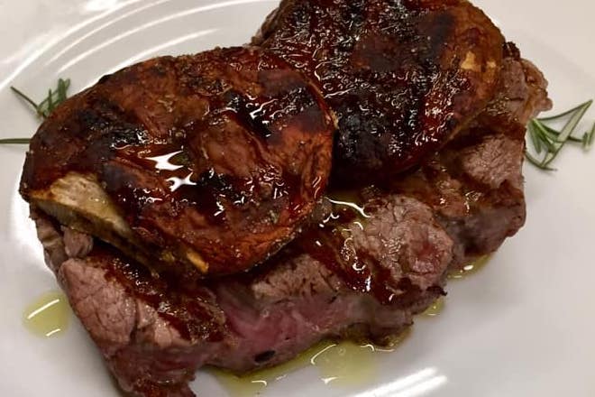 filetto di manzo con cappella di porcino alla griglia
